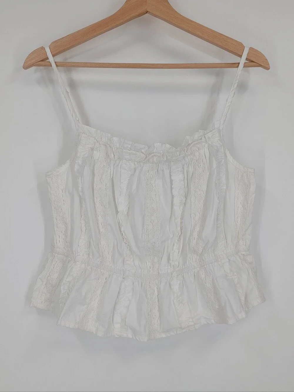 Sim & Sam Ruffle Cropped Cami - Picture 1 of 5